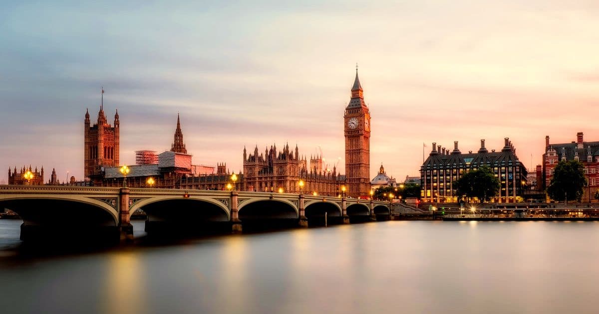 London skyline representing UK online competition sites